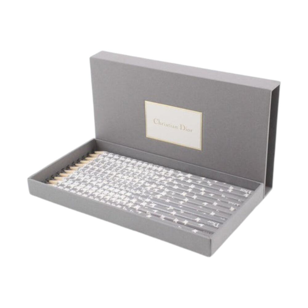 7186 - Dior Pencil And Notebook Art Set - New